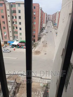 Furnished 3bdrm Condo in Project 12, Akaky Kaliti for sale