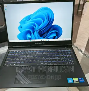 New Laptop 16GB Intel Core I7 SSD 512GB