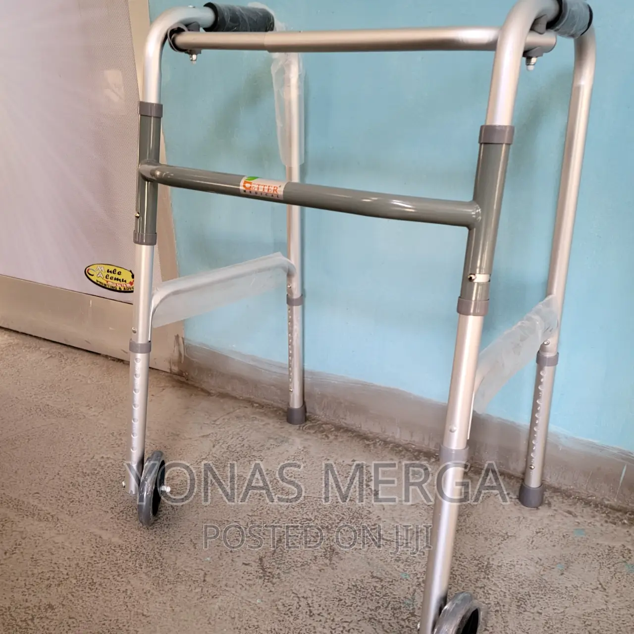 Walker/መመርኮዣ_ተሽከርካሪ/Walker_walker/Walker/Walker_walker