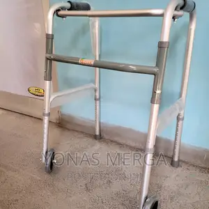 Walker/መመርኮዣ_ተሽከርካሪ/Walker_walker/Walker/Walker_walker