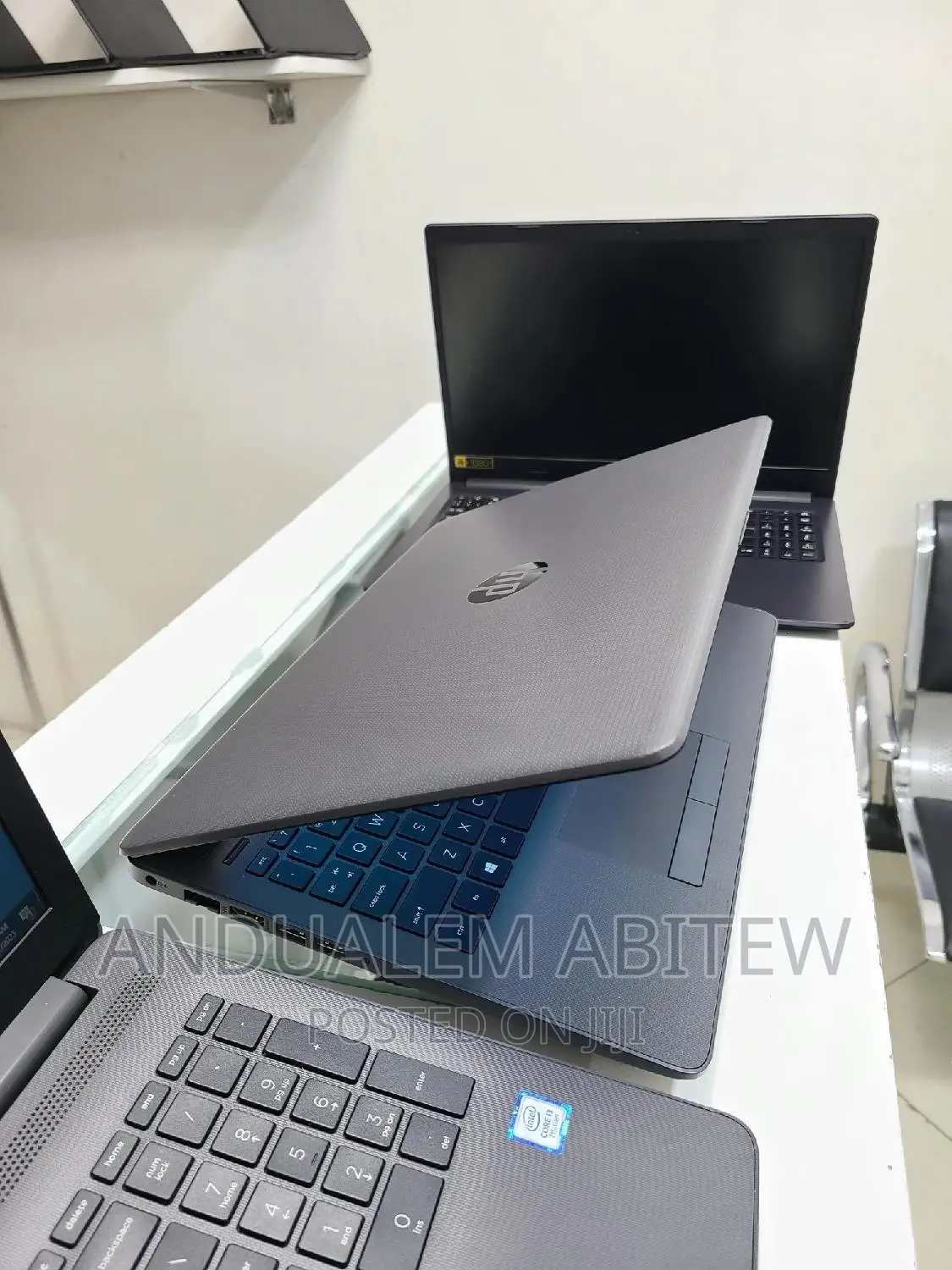 New Laptop HP 250 G7 8GB Intel Core I3 SSHD (Hybrid) 500GB
