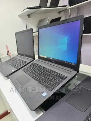 New Laptop HP 250 G7 8GB Intel Core I3 SSHD (Hybrid) 500GB