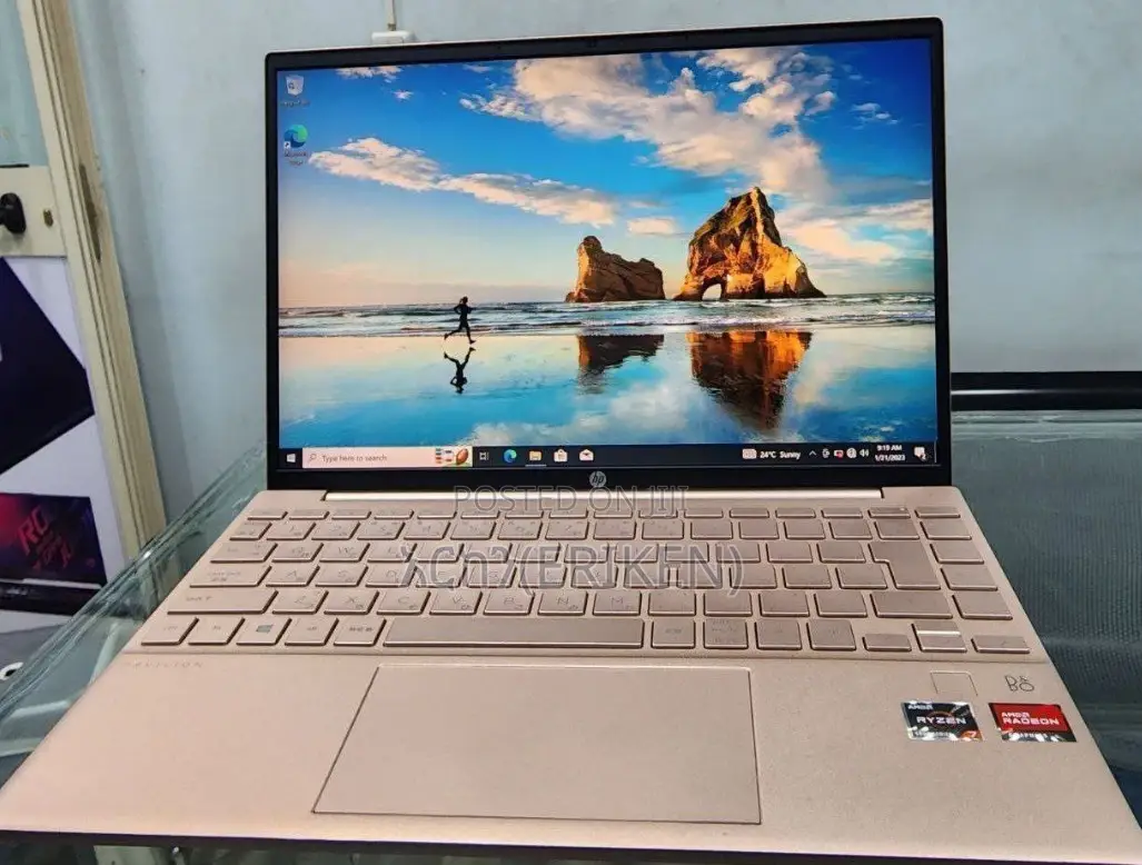 New Laptop HP Pavilion 15 8GB AMD Ryzen 5 SSD 512GB