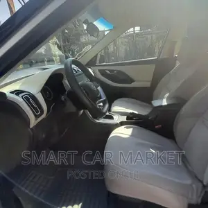 Hyundai Creta 2022 Silver