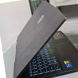 New Laptop MSI Crosshair 15 16GB Intel Core I7 SSD 1T
