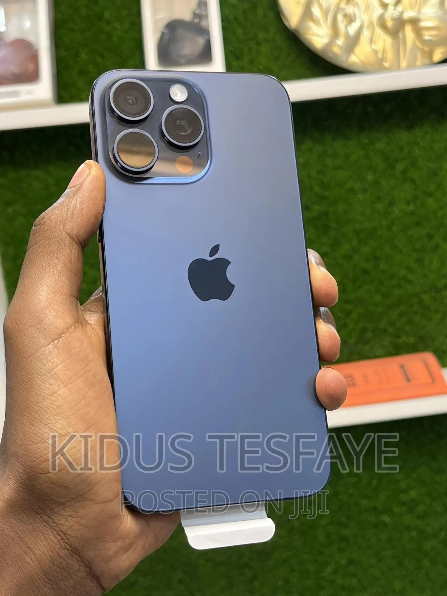 New Apple iPhone 15 Pro Max 256 GB Blue
