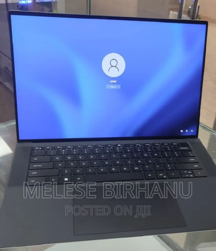 New Laptop Dell XPS 15 16GB Intel Core I7 SSD 512GB