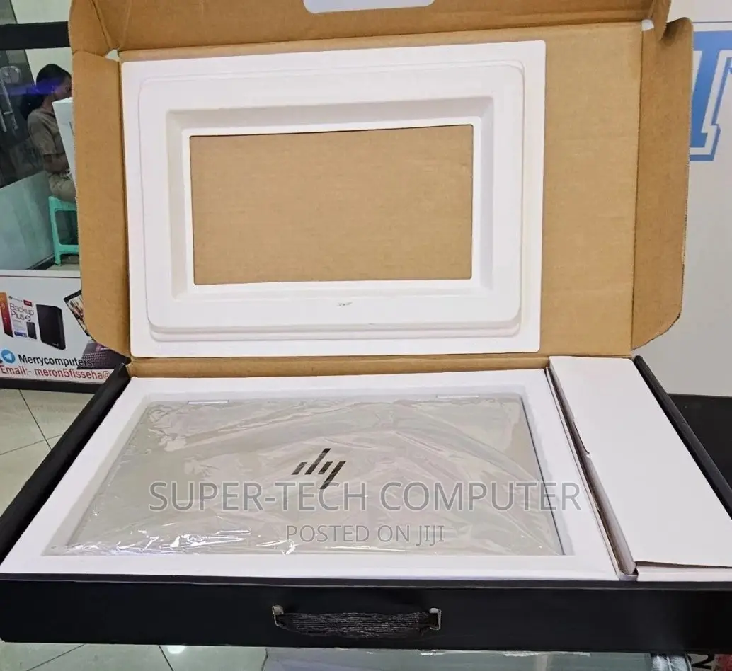 New Laptop HP Envy X360 16GB Intel Core I7 SSD 1T