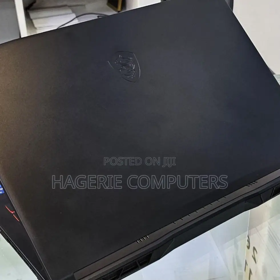 New Laptop MSI Katana GF66 16GB Intel Core I7 SSD 1T