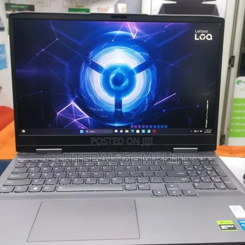 New Laptop Lenovo 8GB Intel Core I5 SSD 1T