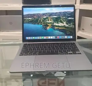 New Laptop Apple MacBook Pro M1 8GB Apple M1 Pro SSD 256GB