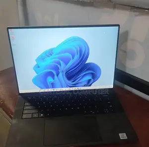 New Laptop Dell XPS 13 9370 32GB Intel Core I9 SSD 512GB