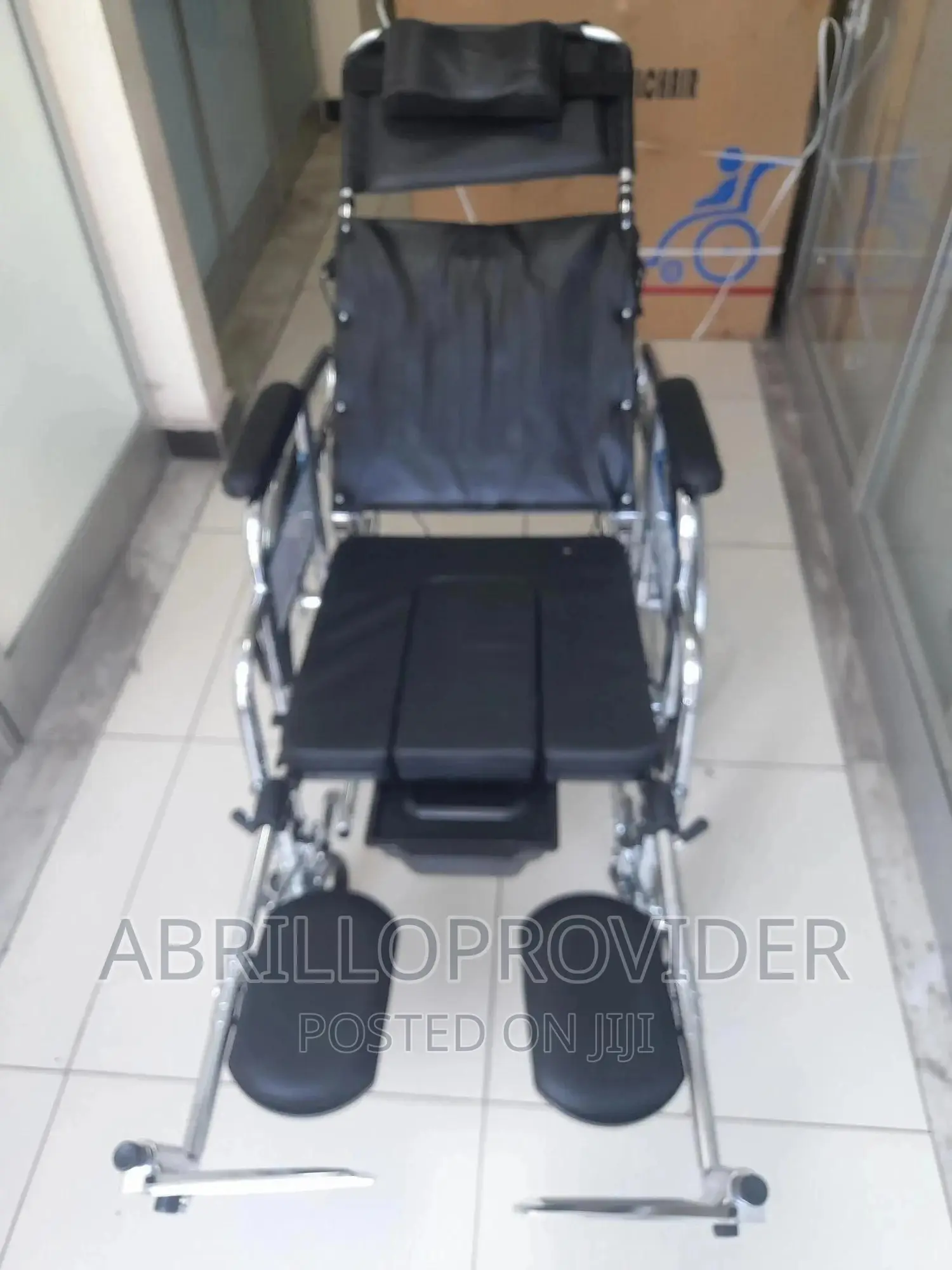 Designed With Padded Seat Backrest Wheelchair~Wheelchair