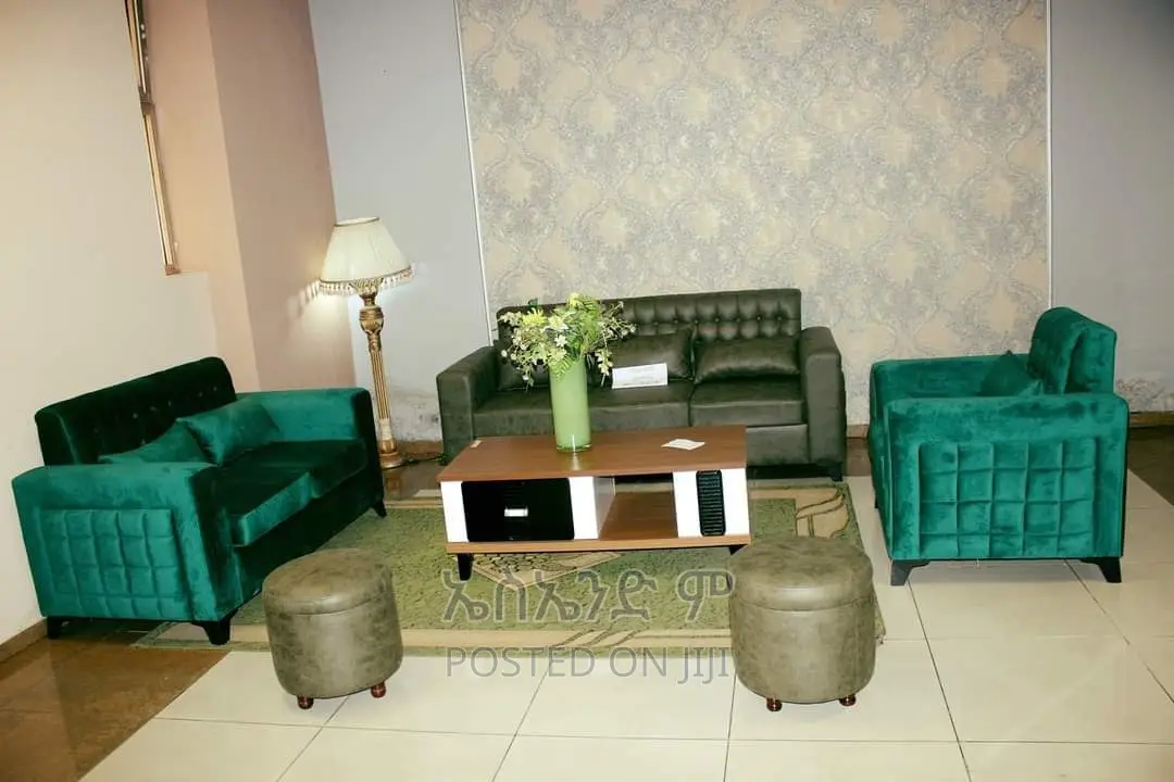 3+2+1 Sofa Design