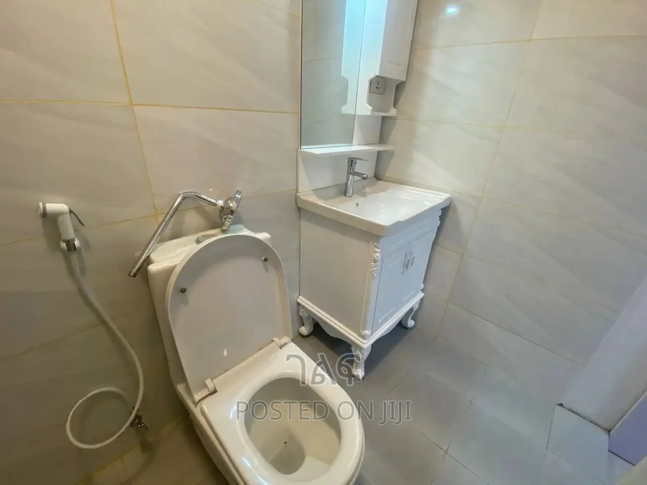 3bdrm Apartment in የግል, Nifas Silk-Lafto for sale