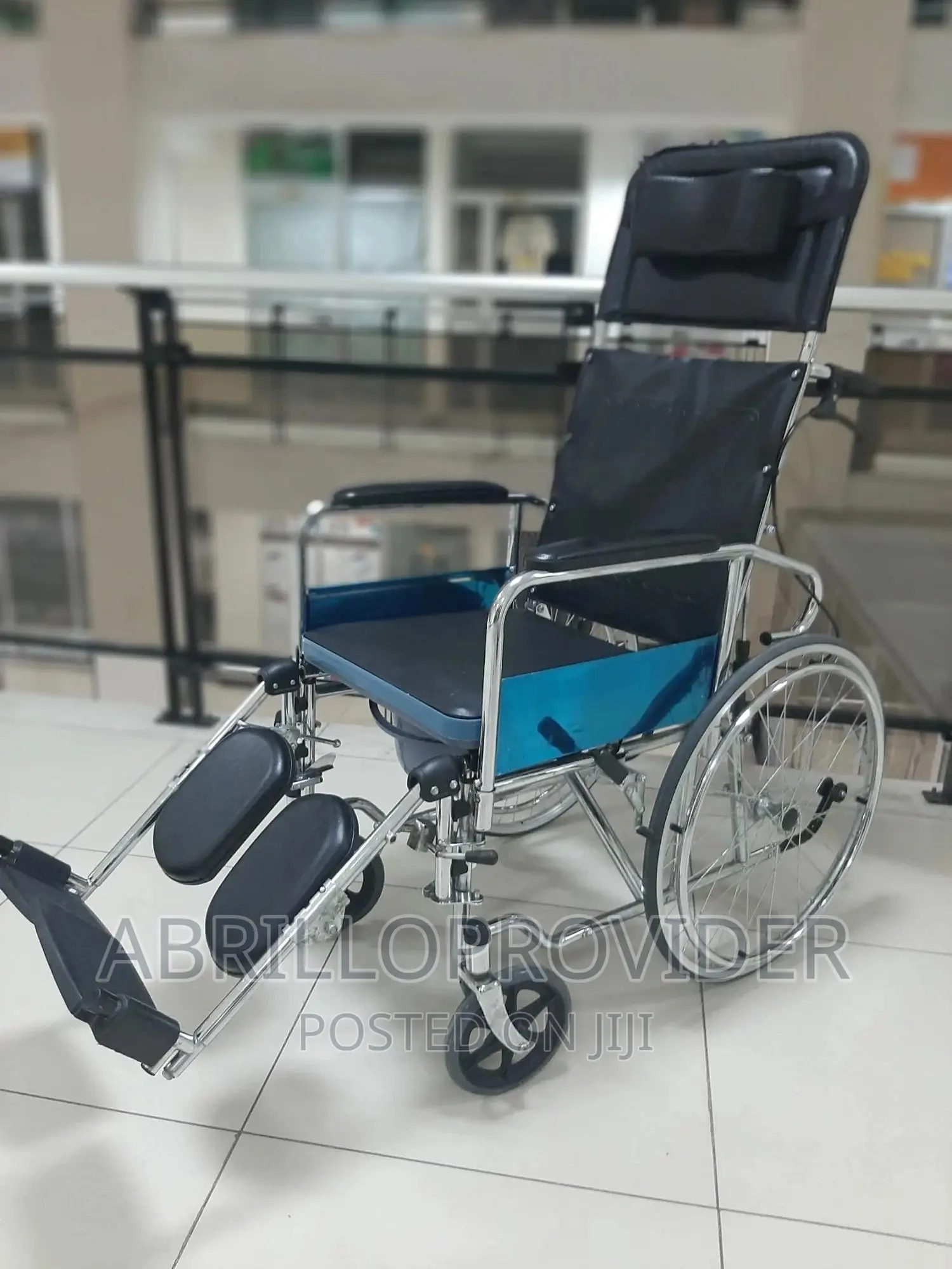 #Wheelchair~Reclining Commode Wheelchair>Wheelchair<Wheelch