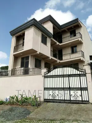 Furnished 6bdrm House in Yeka for sale