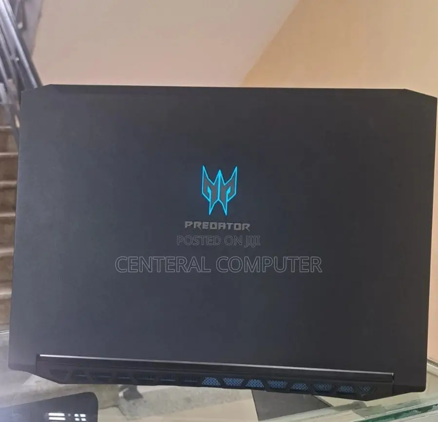 New Laptop Acer Predator 17 X 16GB Intel Core I7 SSD 512GB