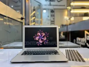 New Laptop Apple MacBook Air 2017 8GB Intel Core I5 SSD 128GB