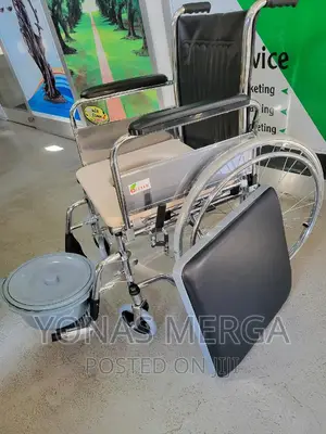Commode Wheelchair/Basic Wheel Chair With Chrome Steel Frame