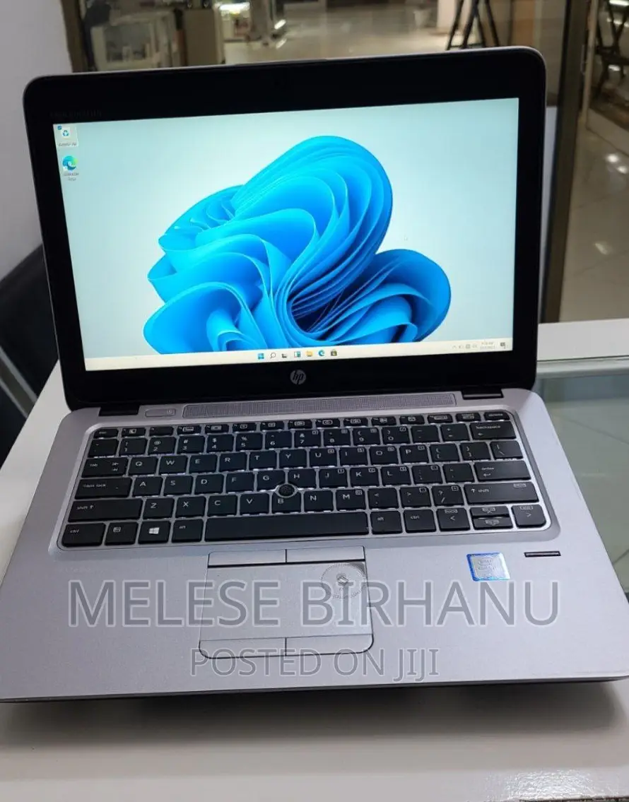 New Laptop HP EliteBook 820 G3 8GB Intel Core I7 SSD 512GB