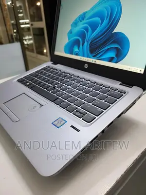 New Laptop HP EliteBook 820 G3 8GB Intel Core I7 SSD 512GB
