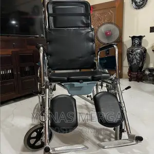 Sleepung Wheelchair_beck Sleeping It Has Foldable Footrests