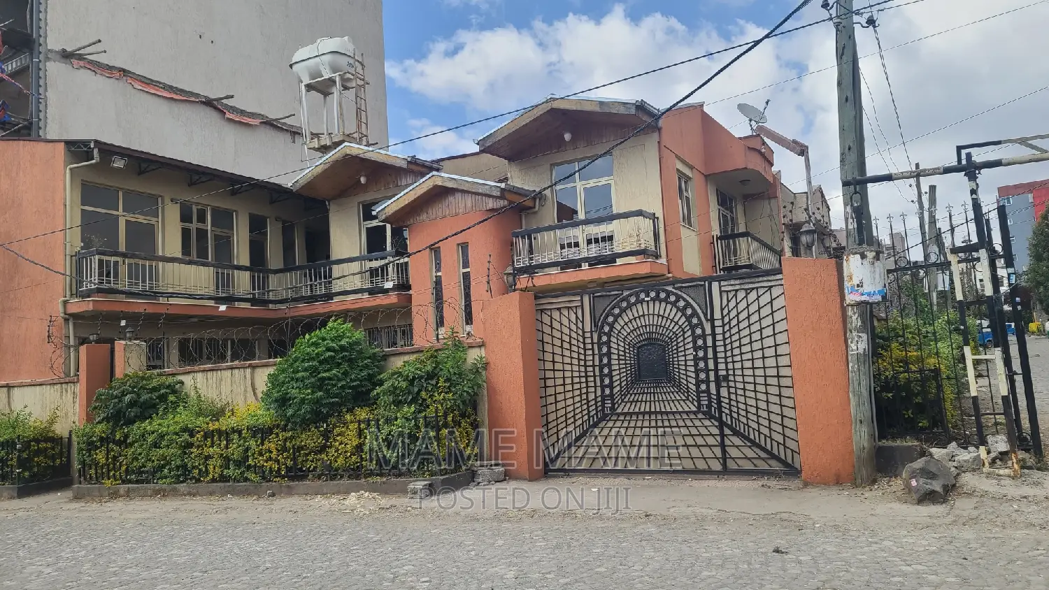 6bdrm House in Addis Abeba, Bole for rent