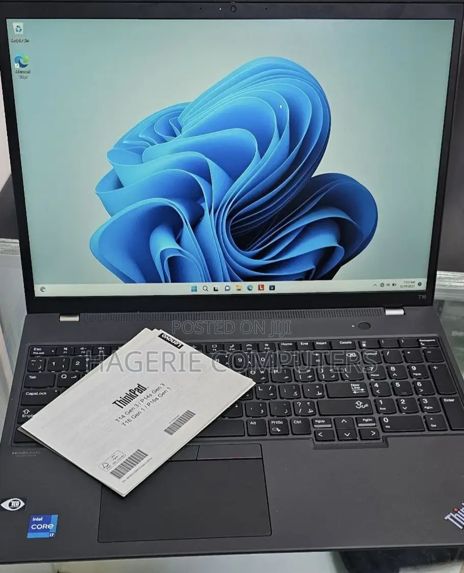 New Laptop Lenovo ThinkPad Yoga 16GB Intel Core I7 SSD 1T