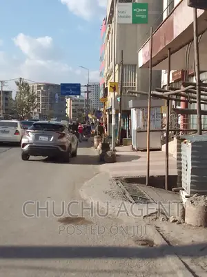 Commercial 550 M2 Land Sale