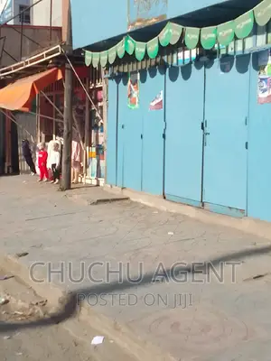 Commercial 550 M2 Land Sale
