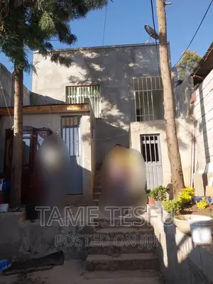 Furnished 2bdrm House in Yeka Kollejii for sale