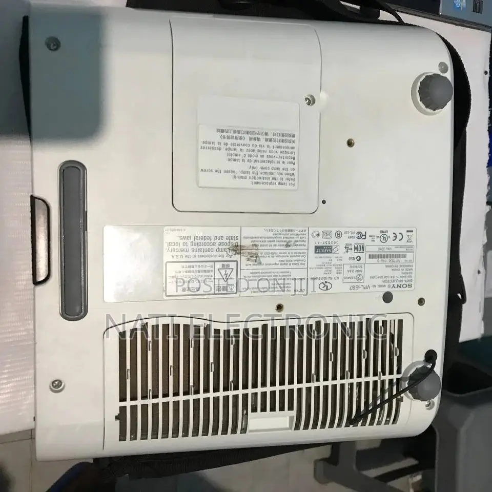 Sony VPL-Es7