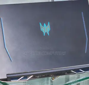 New Laptop Acer Predator Helios 300 16GB Intel Core I9 SSD 1T