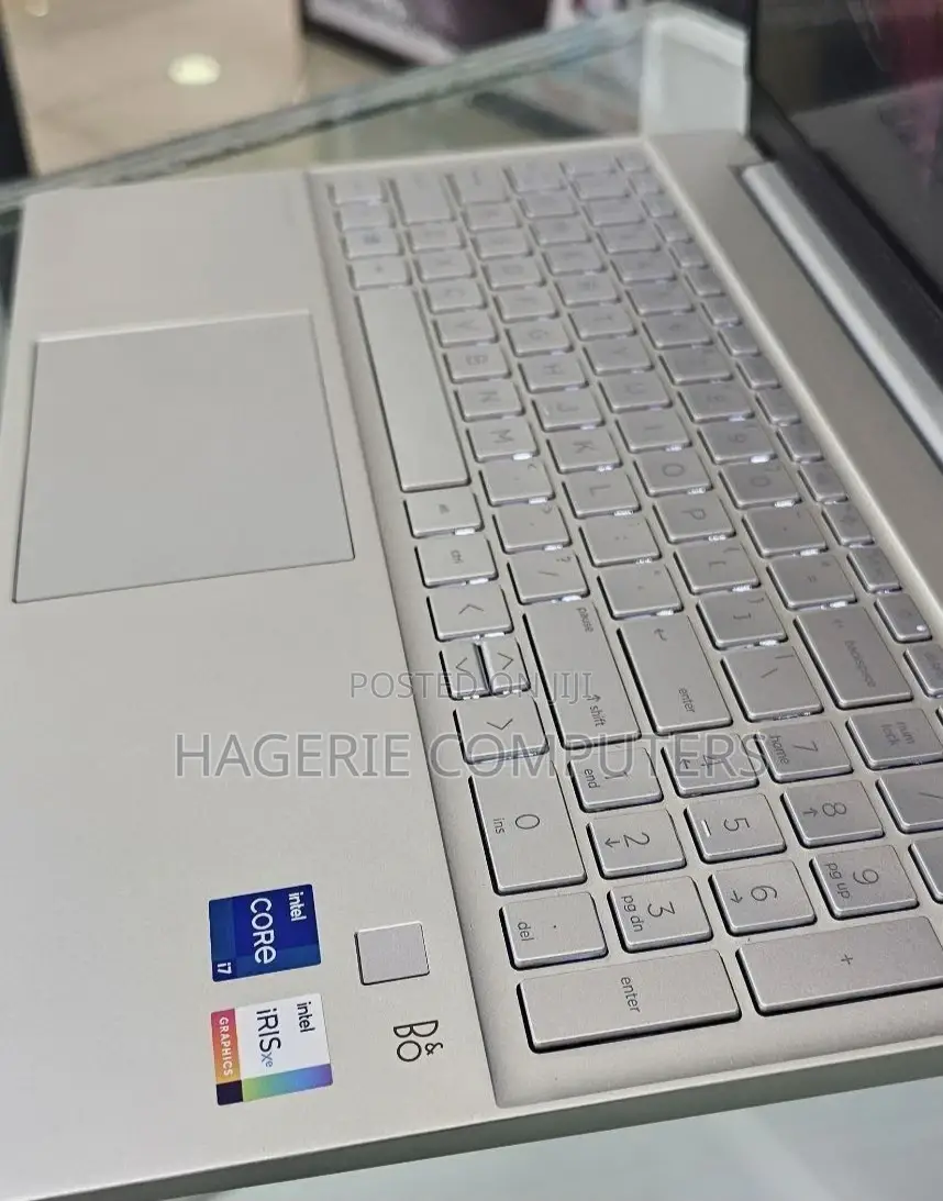 New Laptop HP Pavilion 15z 16GB Intel Core I7 SSD 512GB
