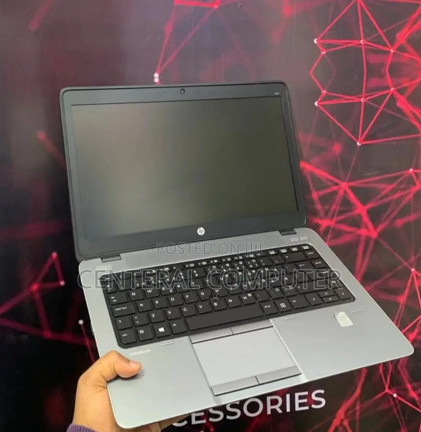 New Laptop HP EliteBook 820 G3 8GB Intel Core i5 HDD 1T