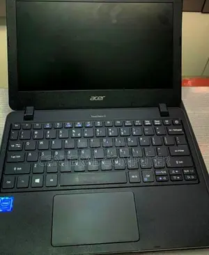 Laptop Acer Aspire 2010 8GB Intel Core i5 SSD 256GB