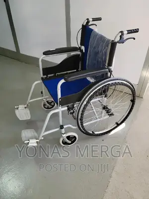 Slightly Usedwheelchair.ALK868L 46CM Aluminum Wheelchair
