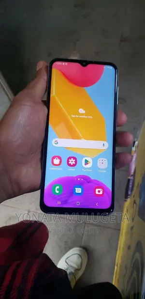New Samsung Galaxy M13 128 GB