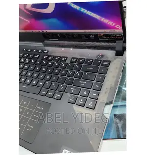 New Laptop Asus ROG Strix G15 16GB AMD Ryzen 9 SSD 1T