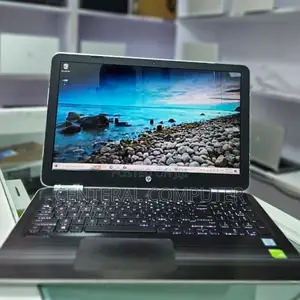 New Laptop HP Pavilion 14-Ce3064st 8GB Intel Core I7 HDD 1T