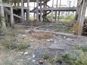 1bdrm House in የሚሸጥ መሰረት, Akaky Kaliti for sale