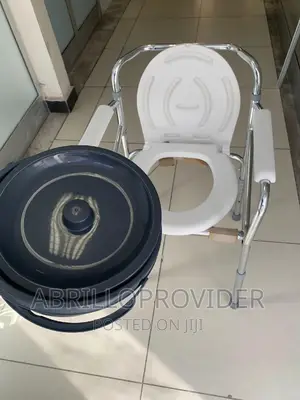 Shower Chair~Toilet Chair=Commode Chair=Toilet Chairአዲስ የሆነ