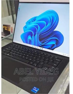 New Laptop Dell XPS 15 16GB Intel Core I7 SSD 512GB