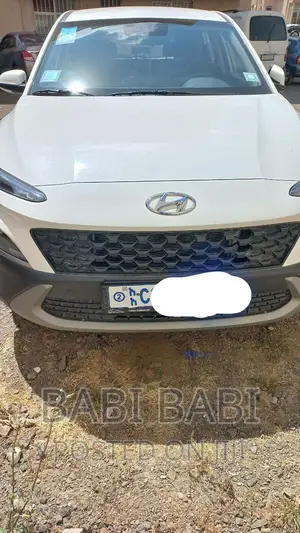 Hyundai Kona 2022 White