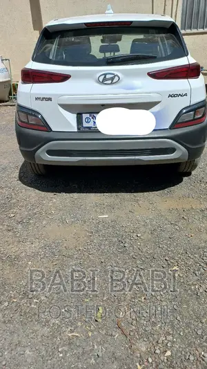 Hyundai Kona 2022 White