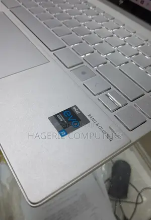 New Laptop HP Envy X360 8GB Intel Core I7 SSD 512GB