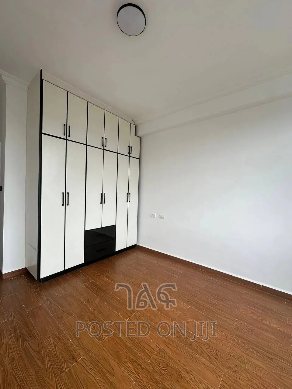 3bdrm Apartment in የግል ቅንጡ አፓርትመንት, Bole for sale