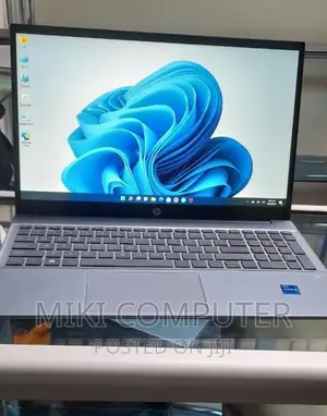 New Laptop HP Pavilion 15 8GB Intel Core I7 SSD 512GB