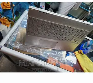 New Laptop HP Envy X360 8GB Intel Core I7 SSD 512GB